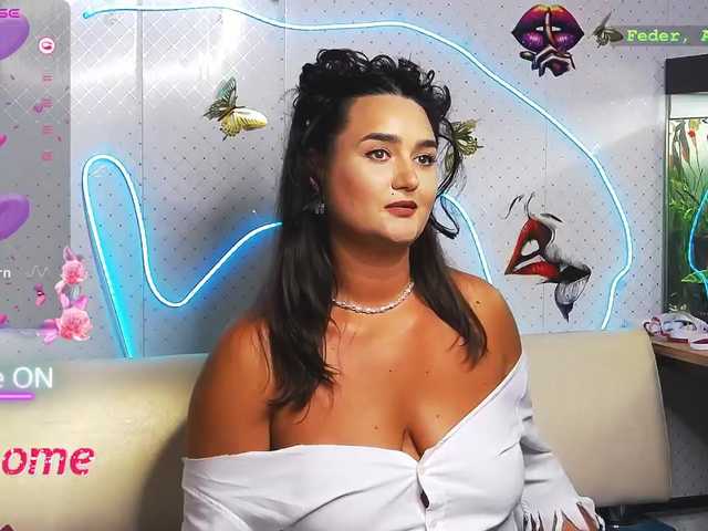 WickedButShy live cam on BongaCams