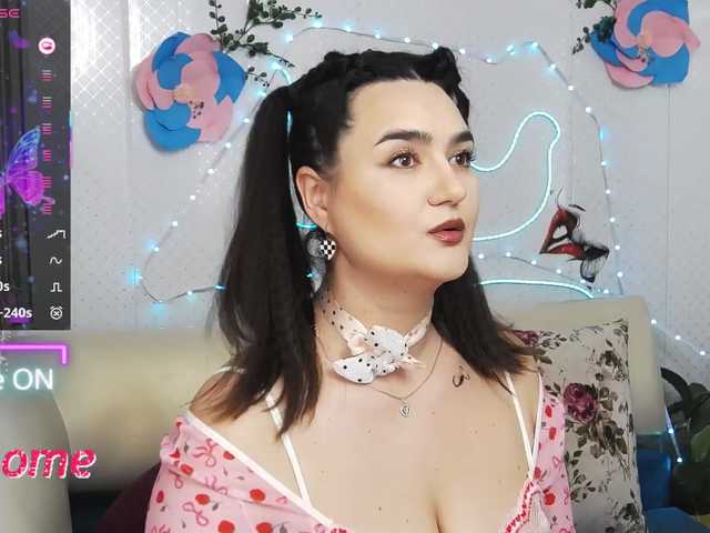 WickedButShy's BongaCams show and profile