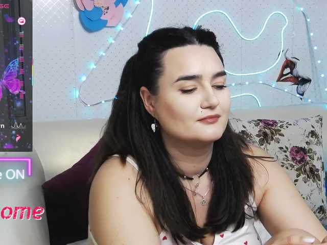 WickedButShy's BongaCams show and profile