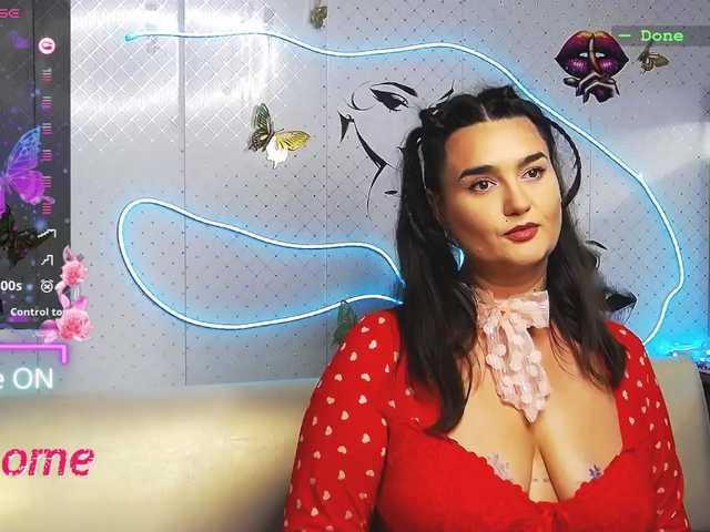 WickedButShy live cam on BongaCams