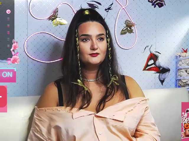 WickedButShy, en directo ahora en BongaCams