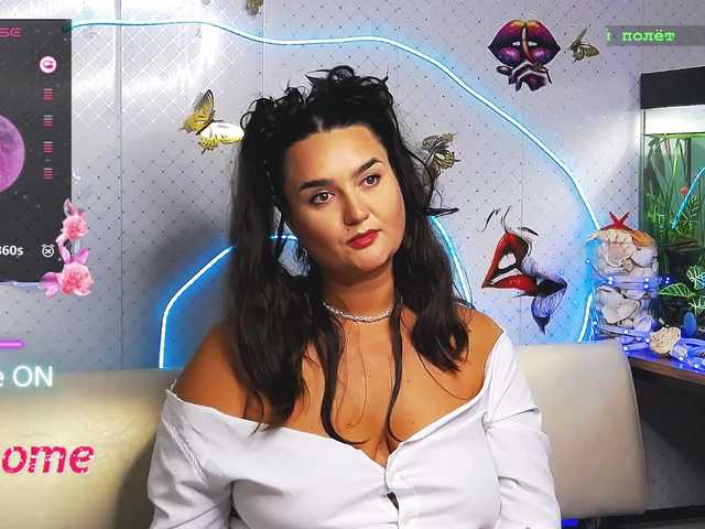 WickedButShy live cam on BongaCams