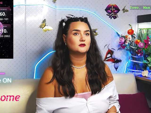 WickedButShy live cam on BongaCams