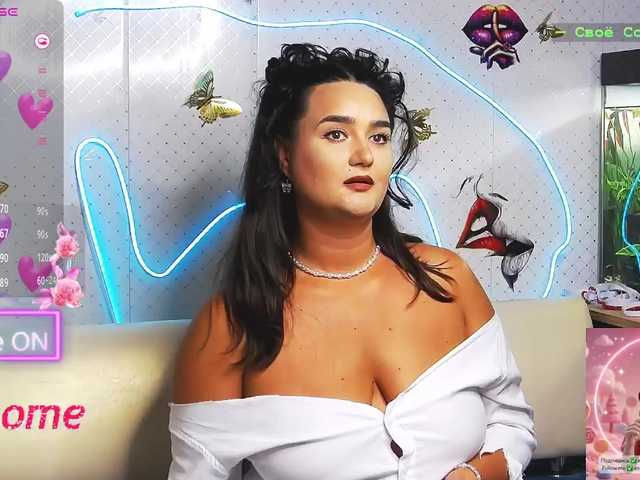 WickedButShy live cam