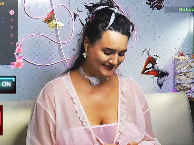 WickedButShy live cam on BongaCams