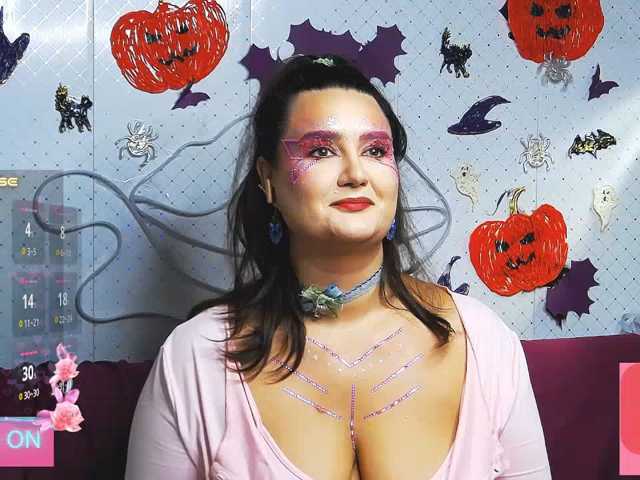 Lina live cam