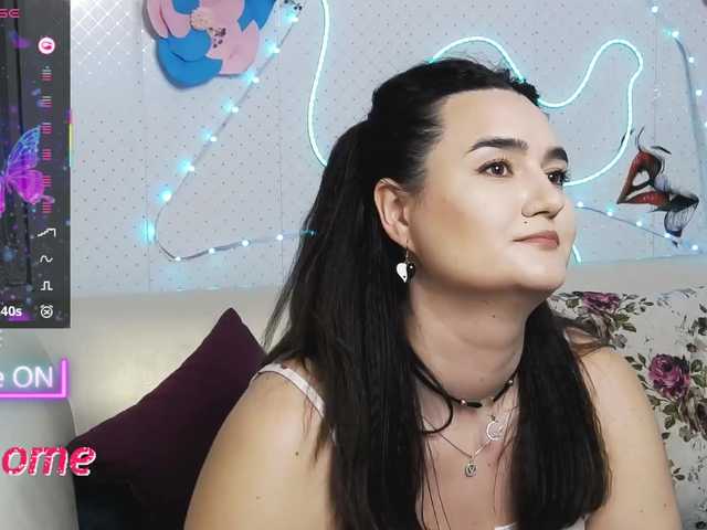 WickedButShy's BongaCams show and profile