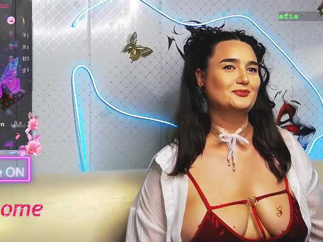 WickedButShy live cam on BongaCams