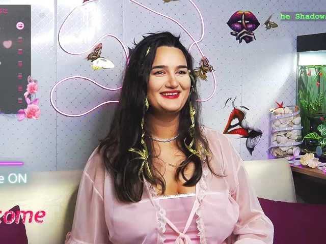 WickedButShy live cam on BongaCams