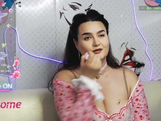 WickedButShy live cam on BongaCams