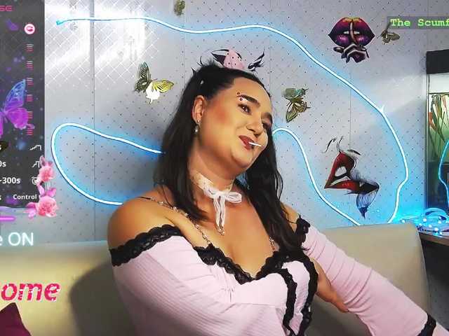 WickedButShy live cam on BongaCams