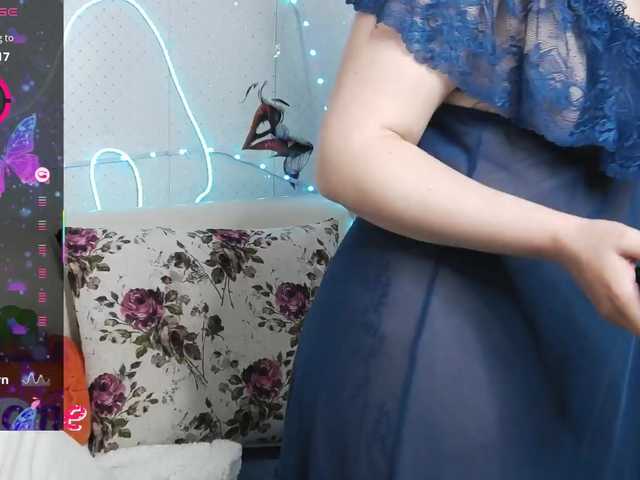 WickedButShy's BongaCams show and profile