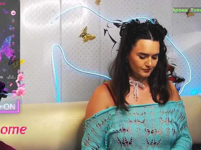 WickedButShy Cam en directo en BongaCams