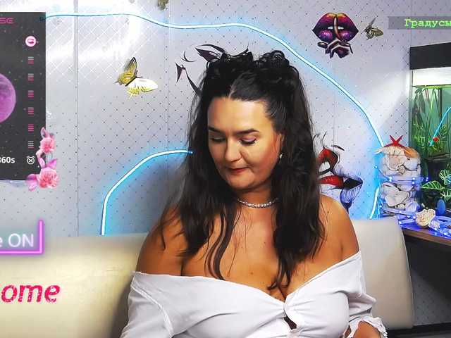 Lina_- live cam preview