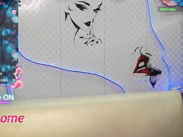 WickedButShy live cam on BongaCams