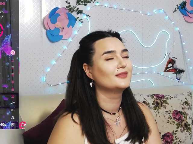 WickedButShy's BongaCams show and profile