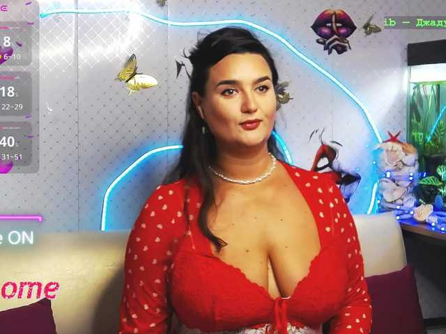 WickedButShy live cam on BongaCams