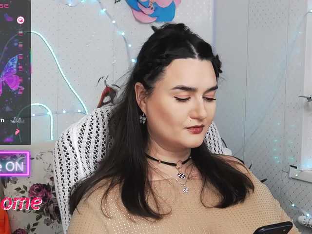 WickedButShy's BongaCams show and profile