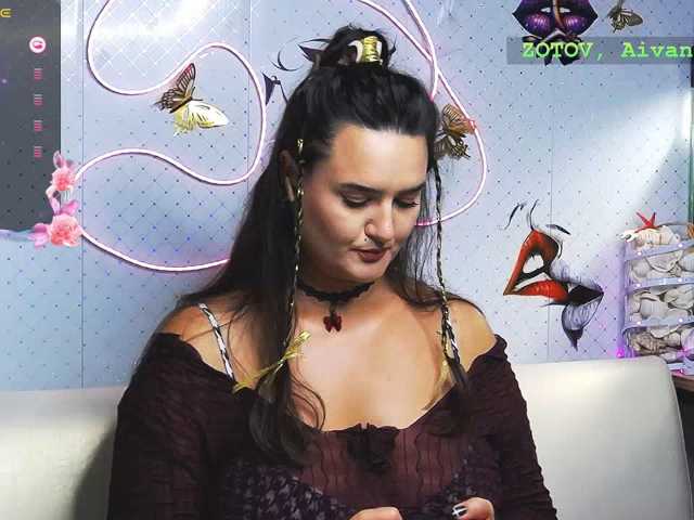 Lina_-