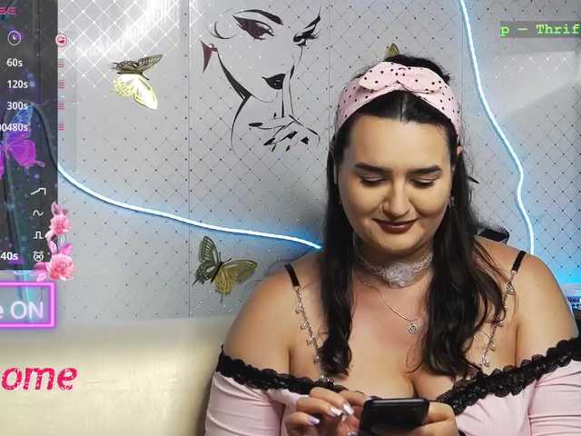 WickedButShy live cam on BongaCams