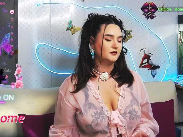 WickedButShy live cam on BongaCams