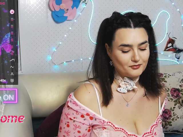 WickedButShy's BongaCams show and profile