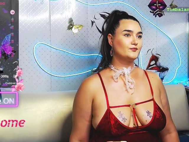 WickedButShy live cam on BongaCams