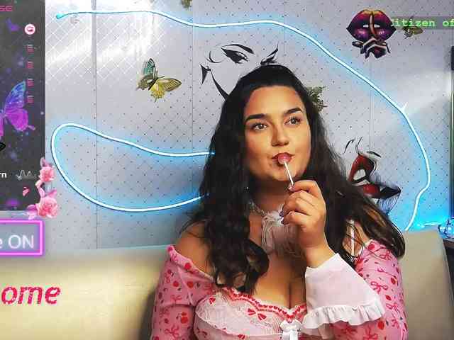 Lina_- webcam