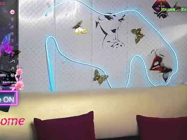 Lina_ webcam