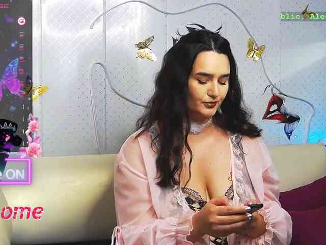 Lina_ webcam