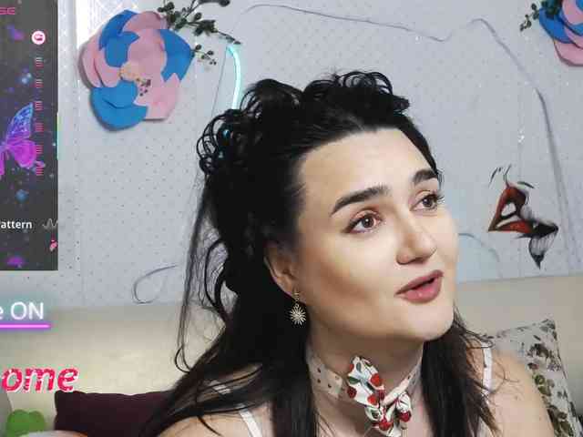 Lina_ webcam