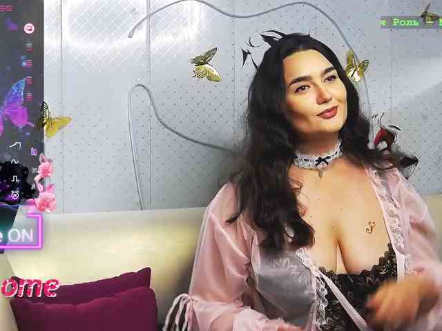 Lina_ webcam