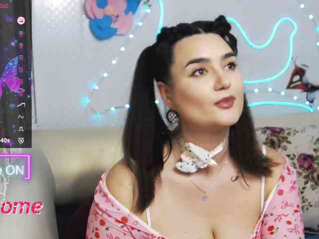 Lina_ webcam