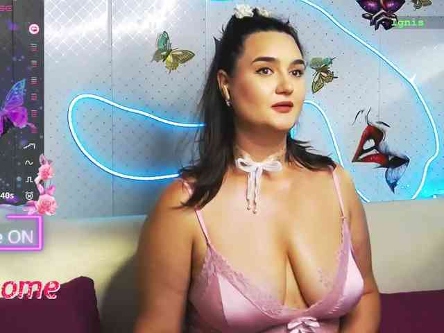 Lina_ webcam