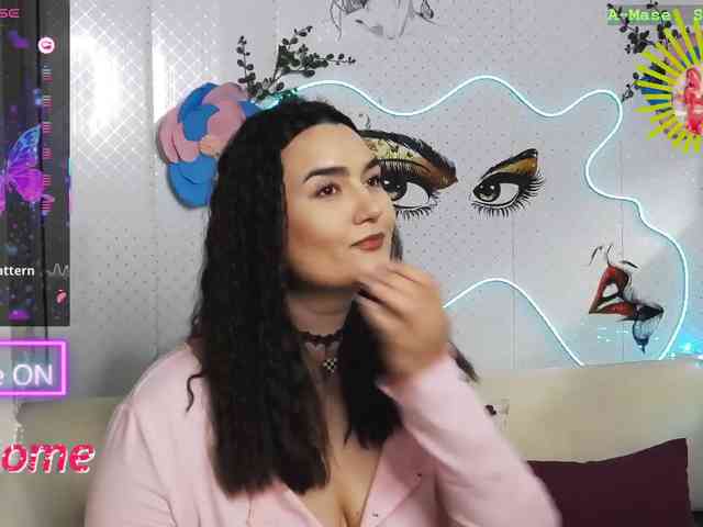 Lina_ webcam