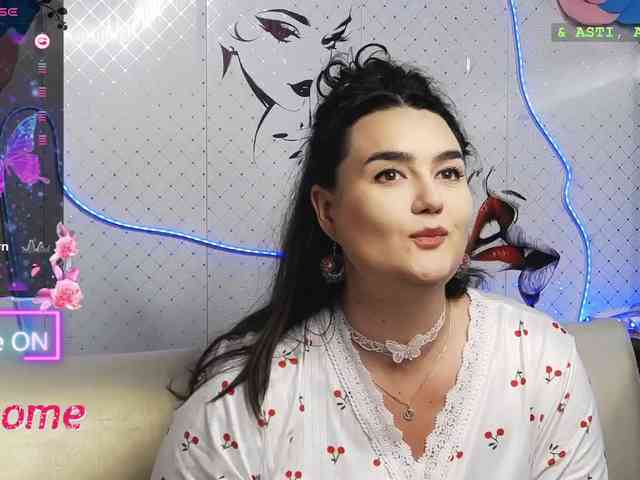 Lina_ webcam