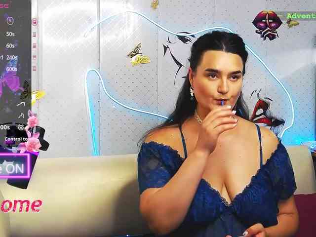 Lina_ webcam