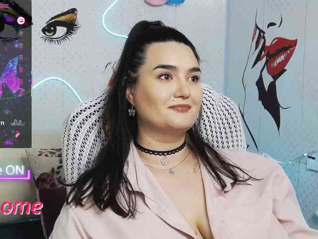 Lina_ webcam