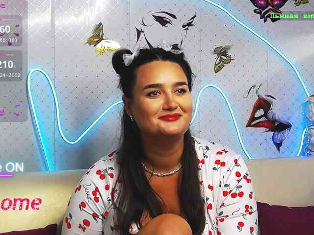 Lina_- webcam