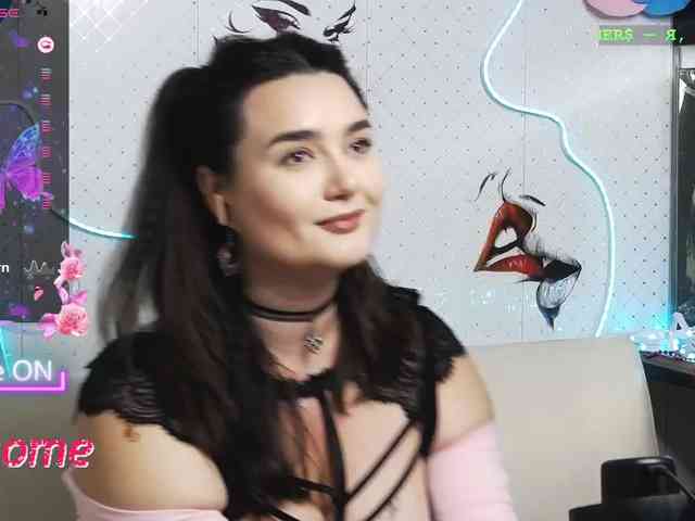 Lina_ webcam
