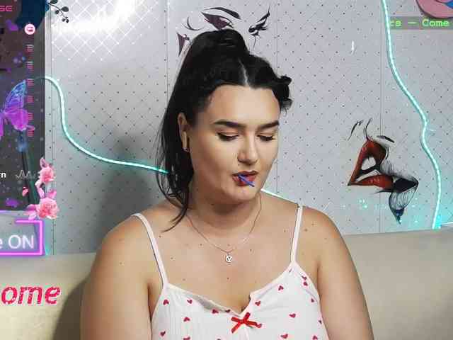 Lina_ webcam