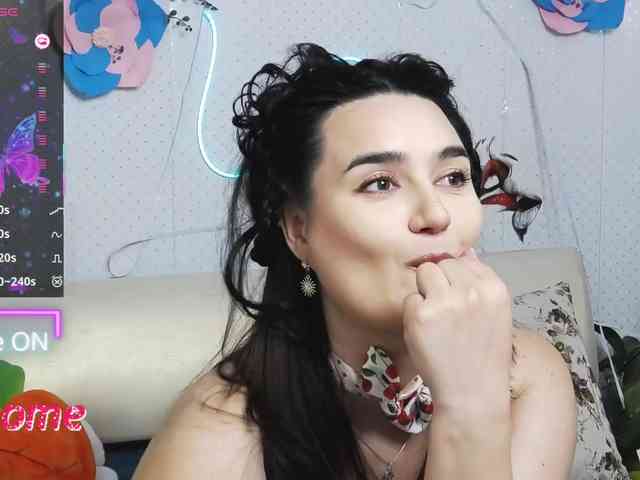 Lina_ webcam