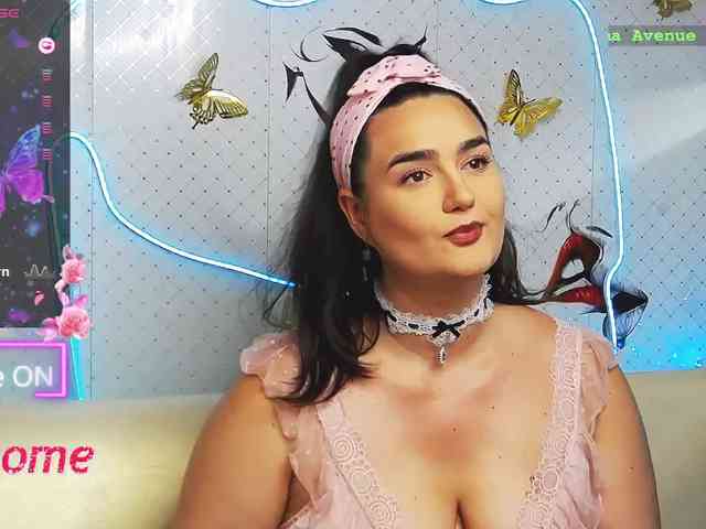 Lina_ webcam