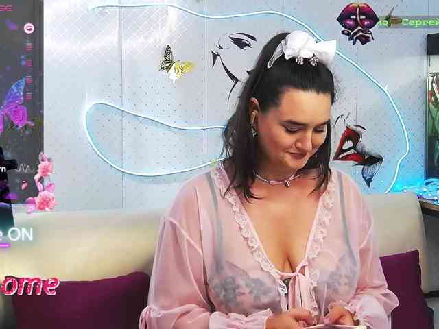 Lina_ webcam