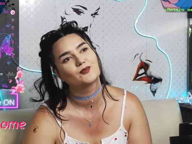 Lina_ webcam