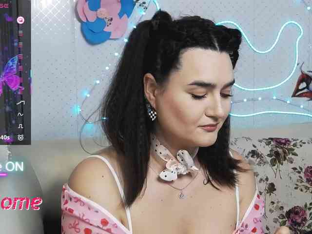 Lina_ webcam