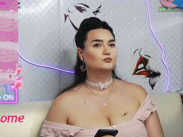 Lina_ webcam