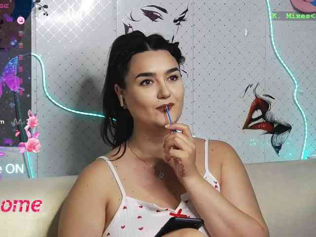 Lina_ webcam