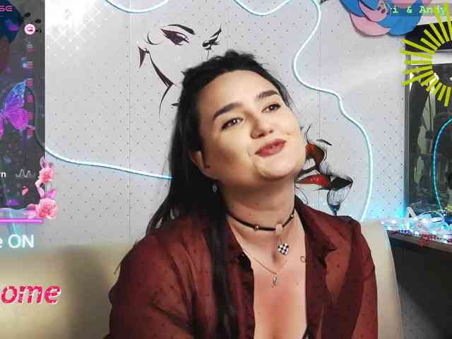 Lina_ webcam