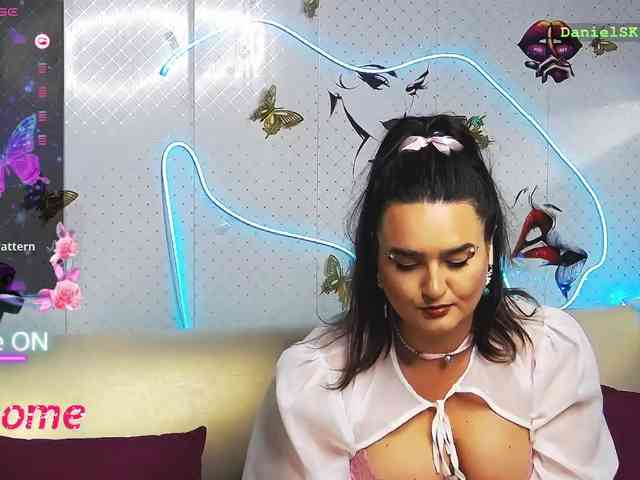 Lina_ webcam